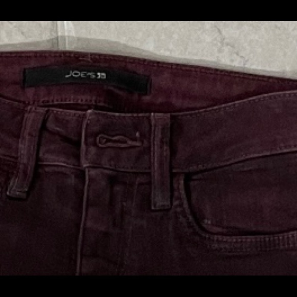 JOE’S JEAN’S (LADIES), SIZE 24”W, COATED BORDEAUX COLOR - Picture 2 of 6